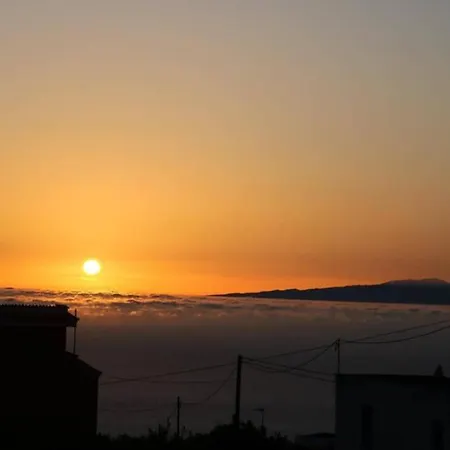 Half Wooden Rural * Fasnia