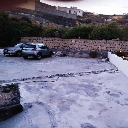 Lägenhet Half Wooden Rural Fasnia