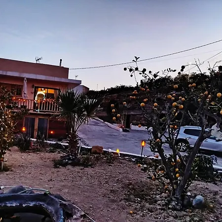 Half Wooden Rural * Fasnia